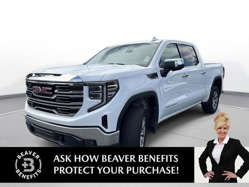 Used 2025 GMC Sierra 1500 SLT AWD/4WD image 1