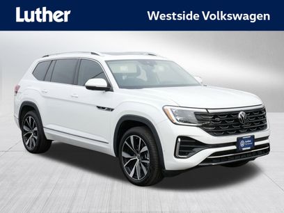 Certified 2025 Volkswagen Atlas SEL Premium R-Line