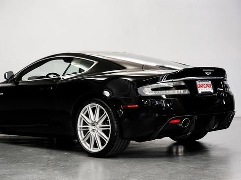 Used 2009 Aston Martin DBS Coupe RWD image 32