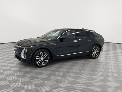 New 2026 Cadillac Lyriq Luxury image 5