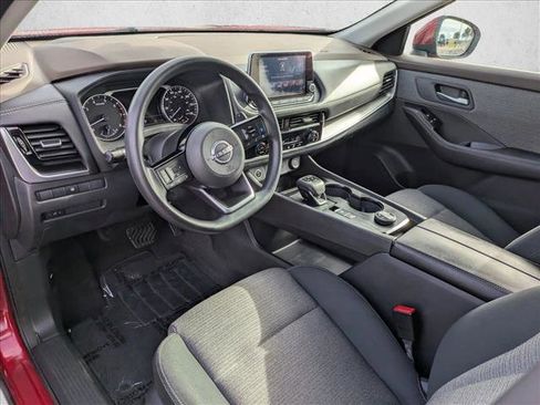 Used 2022 Nissan Rogue SV image 10