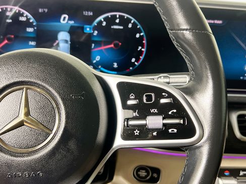 Used 2021 Mercedes-Benz GLE 350 image 19