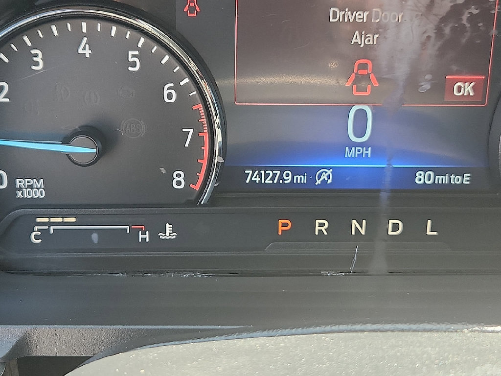 Used 2021 Ford Explorer XLT AWD/4WD image 16