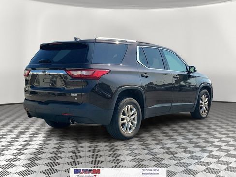Used 2018 Chevrolet Traverse LT AWD/4WD image 4