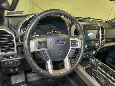 Used 2018 Ford F150 Lariat w/ Equipment Group 502A Luxury AWD/4WD image 24