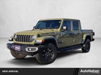 Used 2025 Jeep Gladiator Sport
