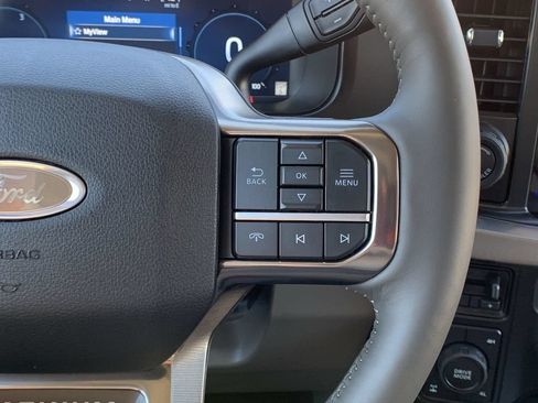 New 2026 Ford F350 Platinum w/ Platinum Plus Package AWD/4WD image 34