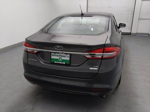 Used 2018 Ford Fusion SE w/ Fusion SE Technology Package image 7