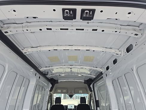 New 2026 Ford Transit 250 148 Medium Roof image 11