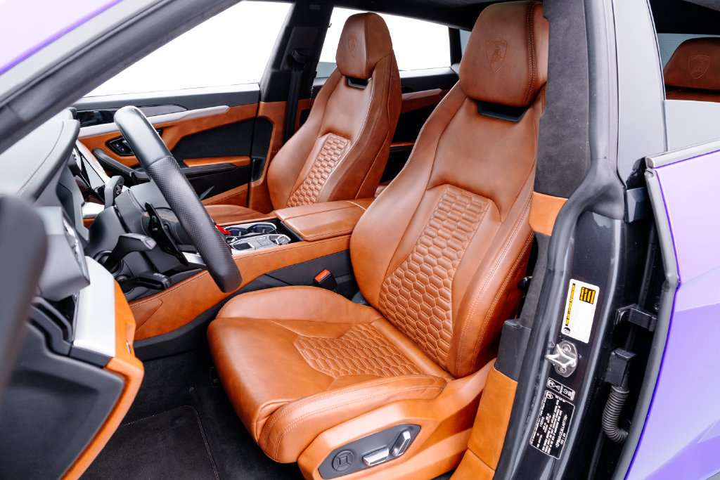 Used 2020 Lamborghini Urus AWD/4WD image 8