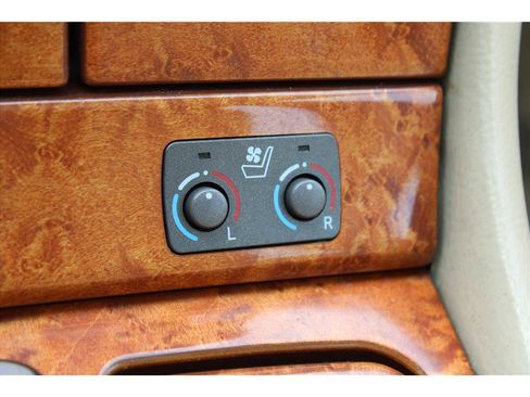 Used 2006 Lexus LS 430 image 32