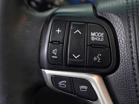 Used 2015 Toyota Sienna Limited Premium AWD/4WD image 13