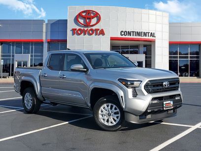 New 2025 Toyota Tacoma SR5