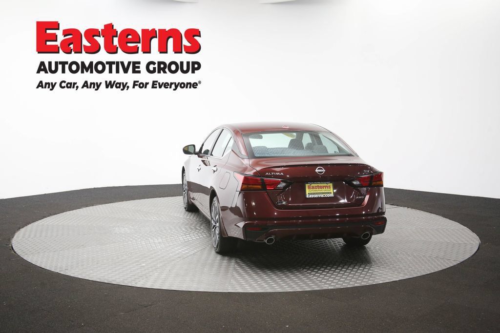 Used 2024 Nissan Altima 2.5 SV w/ SV Premium Package AWD/4WD image 37