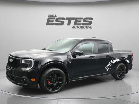 Used 2025 Ford Maverick Lobo AWD/4WD image 1