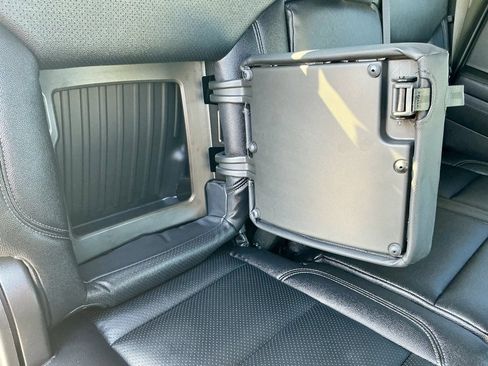 Used 2022 GMC Sierra 1500 Elevation w/ LPO, Elevation Black Package image 26