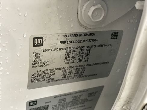 Used 2023 Chevrolet Silverado 1500 High Country w/ Technology Package image 28