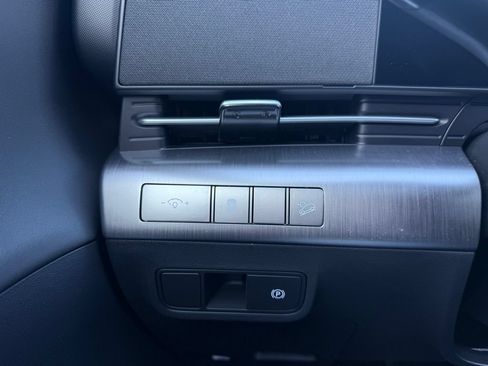 New 2026 Hyundai Kona SEL Premium AWD/4WD image 13