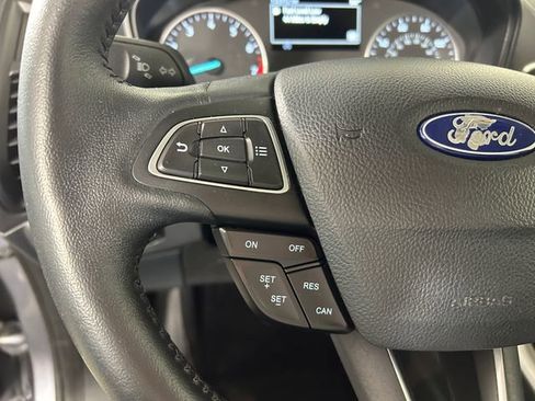 Used 2018 Ford EcoSport SE image 16