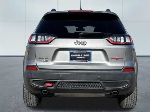 Used 2019 Jeep Cherokee Trailhawk w/ Comfort/Convenience Group image 4