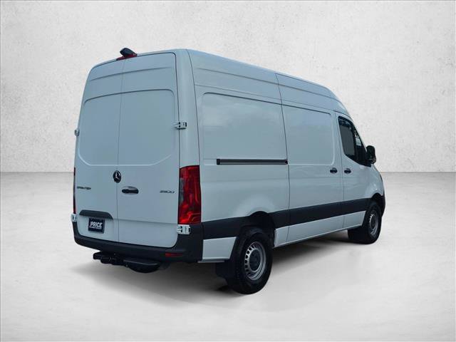 Used 2022 Mercedes-Benz Sprinter 2500 image 5