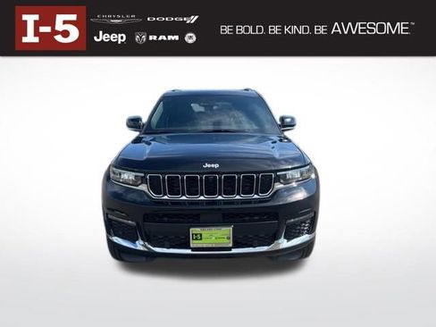 New 2025 Jeep Grand Cherokee L Limited w/ Luxury Tech Group II image 3