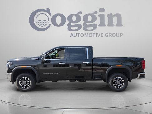 Certified 2026 GMC Sierra 3500 SLT w/ SLT Convenience Package AWD/4WD image 2
