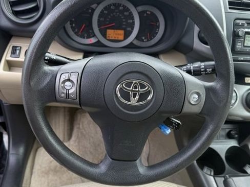 Used 2012 Toyota RAV4 Base w/ Upgrade Value Pkg image 17