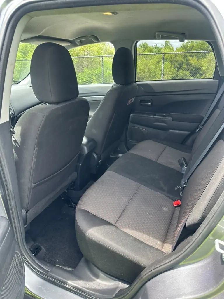 Used 2017 Mitsubishi Outlander Sport LE AWD/4WD image 12