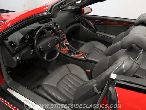 Used 2004 Mercedes-Benz SL 55 AMG image 4