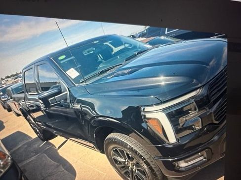 Used 2025 Ford F150 Platinum w/ Equipment Group 702A High AWD/4WD image 4