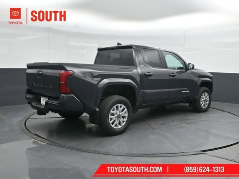 New 2026 Toyota Tacoma SR5 image 2