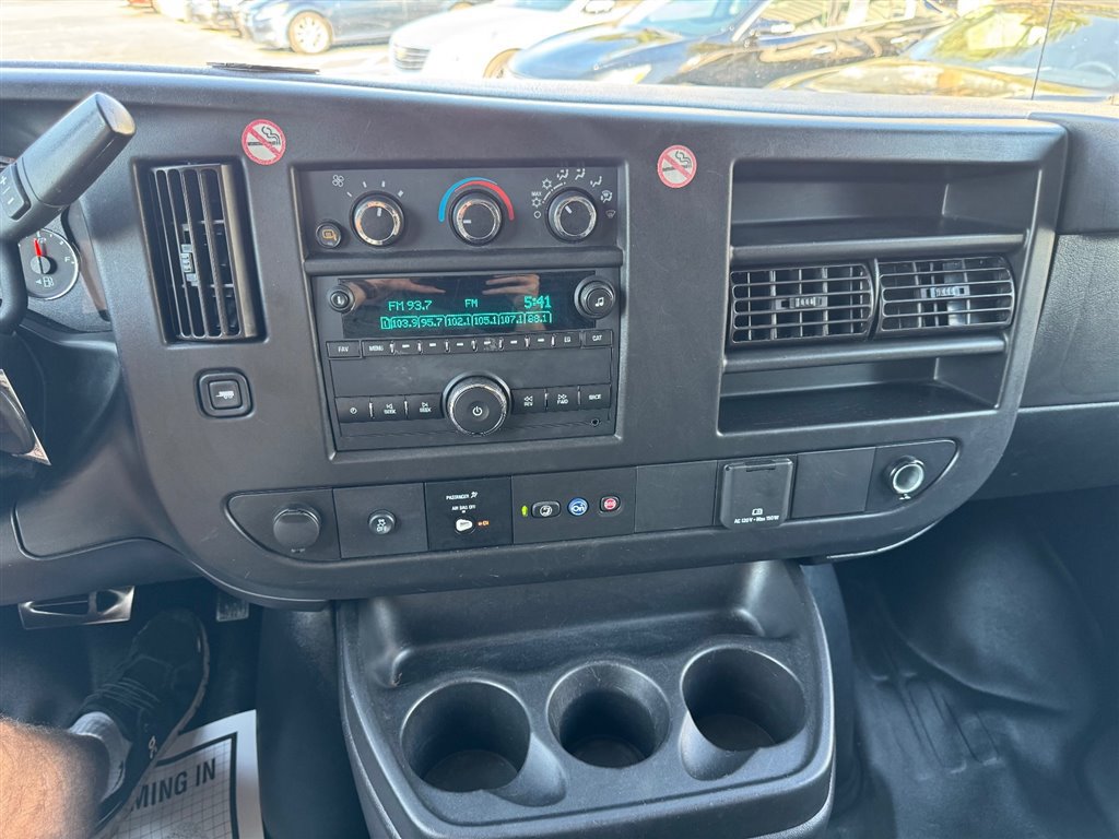 Used 2023 GMC Savana 2500 Extended w/ Driver Convenience Package RWD image 19