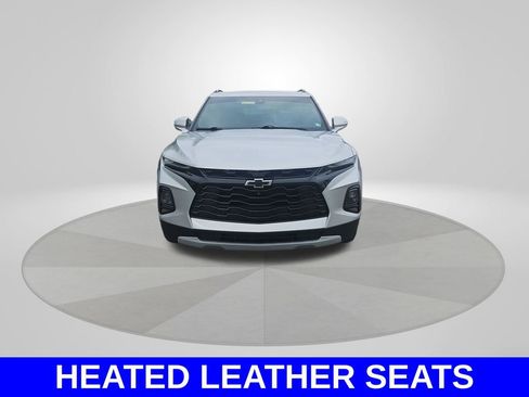 Used 2020 Chevrolet Blazer LT w/ Sound & Technology Package AWD/4WD image 3