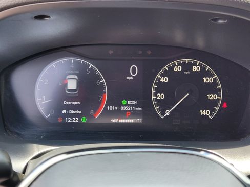 Certified 2024 Honda HR-V Sport image 17