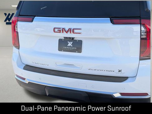 New 2026 GMC Yukon Elevation w/ Elevation Premium Package AWD/4WD image 8