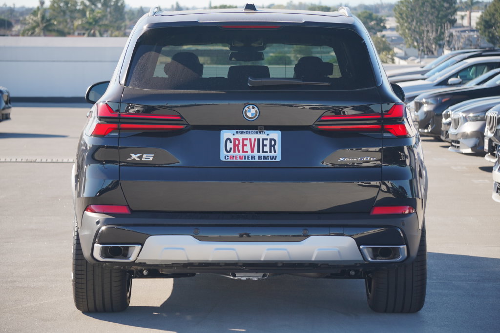 Used 2026 BMW X5 xDrive50e w/ Parking Assistance Package AWD/4WD image 7