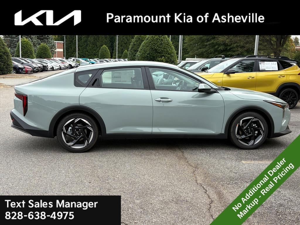 New 2026 Kia K4 EX FWD image 7