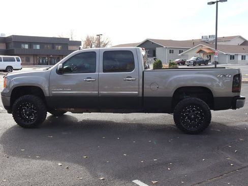 Used 2014 GMC Sierra 2500 Denali image 9