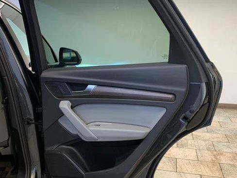 Used 2022 Audi Q5 2.0T Premium image 51