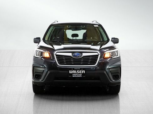 Used 2019 Subaru Forester Premium image 8
