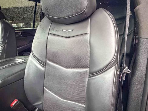 Used 2020 Cadillac Escalade ESV Platinum RWD image 31