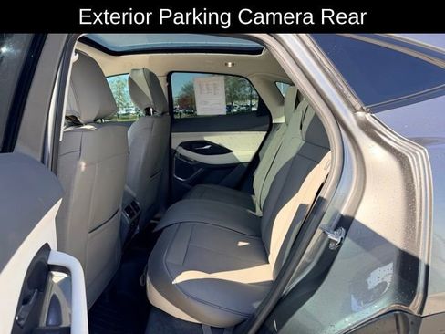 Used 2020 Jaguar E-PACE SE image 9