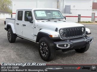 New 2025 Jeep Gladiator Sport w/ Premium Package video 1