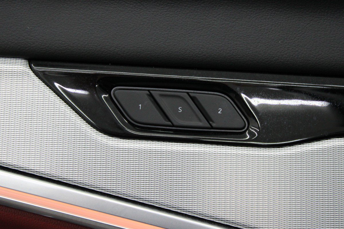 Used 2024 Jeep Wagoneer Launch Edition AWD/4WD image 16