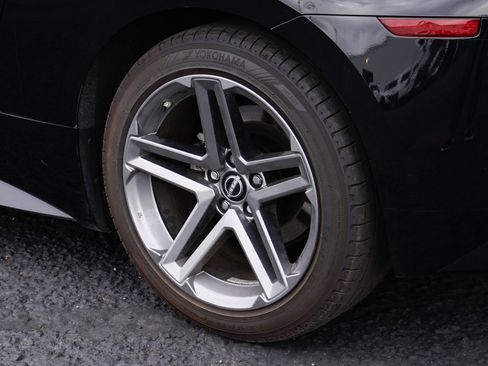 Used 2024 Nissan Z Sport w/ Floor Mat Package RWD image 8