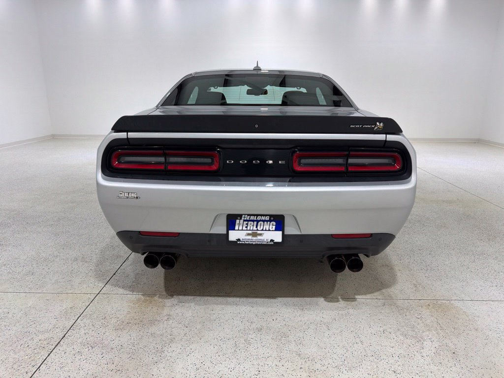 Used 2020 Dodge Challenger R/T Scat Pack RWD image 4