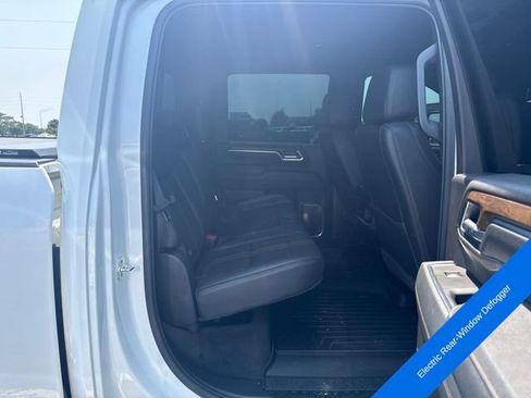 Used 2025 Chevrolet Silverado 3500 High Country w/ Technology Package AWD/4WD image 10