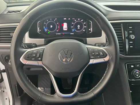Used 2023 Volkswagen Atlas SE w/ Black Wheel Package AWD/4WD image 12