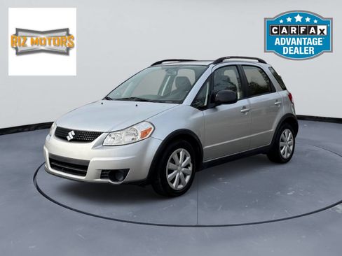 Used 2010 Suzuki SX4 Hatchback image 2
